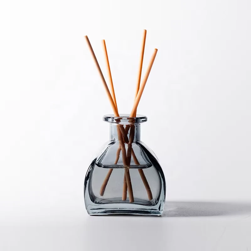 Wholesale 180ml transparent glass diffuser bottle