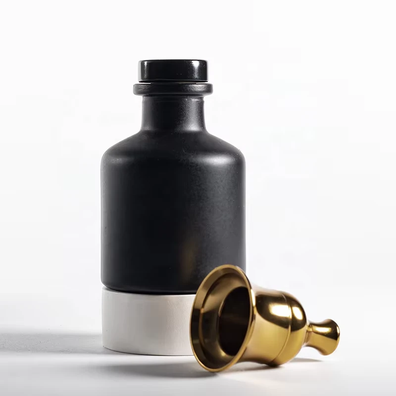 Wholesale 150ml Black glass Diffuser Bottle