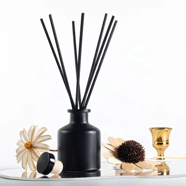Wholesale 150ml Black glass Diffuser Bottle