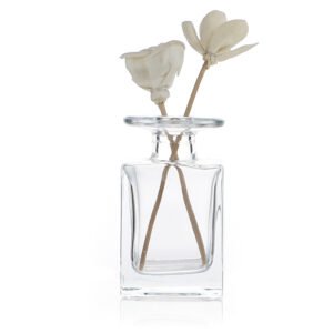 Wholesale of 150 specially shaped aromatherapy bottles, complete sets available