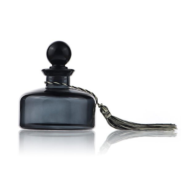 Wholesale of 190 specially shaped aromatherapy bottles, complete sets available - Image 2
