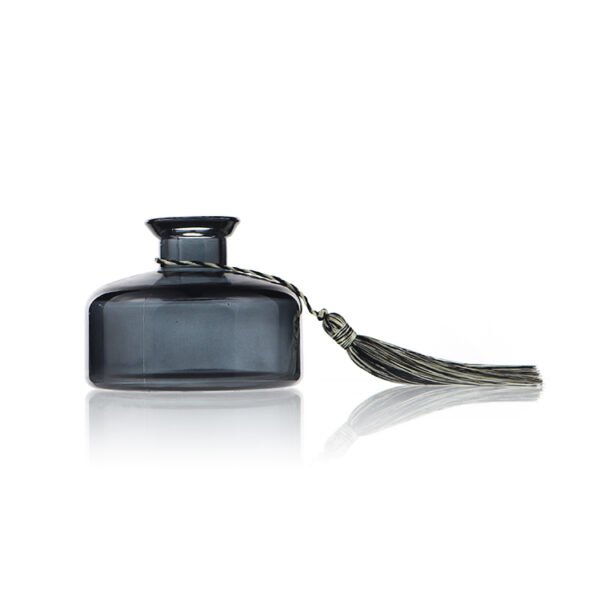 Wholesale of 190 specially shaped aromatherapy bottles, complete sets available - Image 3