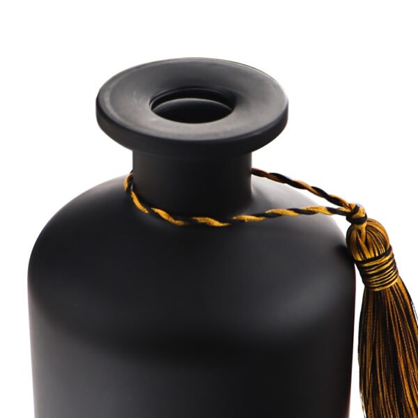 Wholesale 250ml specially shaped fragrance bottles, complete sets - Image 4